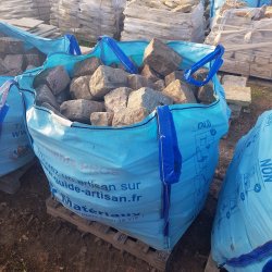 PAVES DE RUE 15-20CM - BAG...