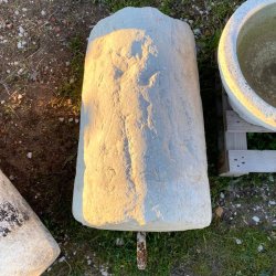 MEULE A GRAINS EN PIERRE...